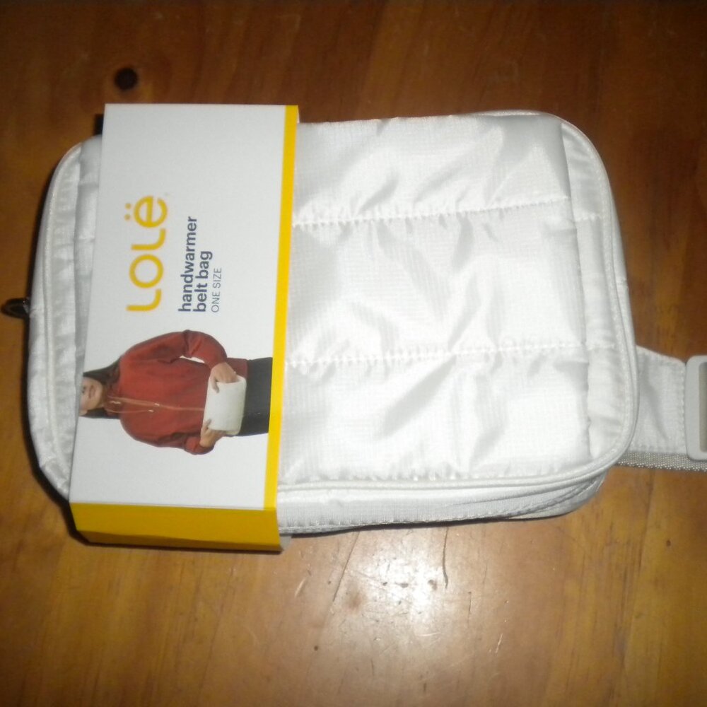 Lolë Unisex Handwarmer Cream Belt Bag NWT - Picture 3 of 6
